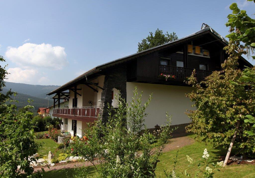 Ferienwohnungen Gaestehaus Schreiner อาร์ราค ภายนอก รูปภาพ